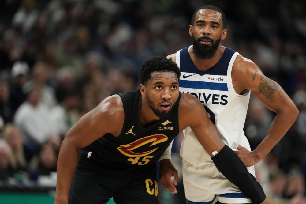 中场方面 中场方面